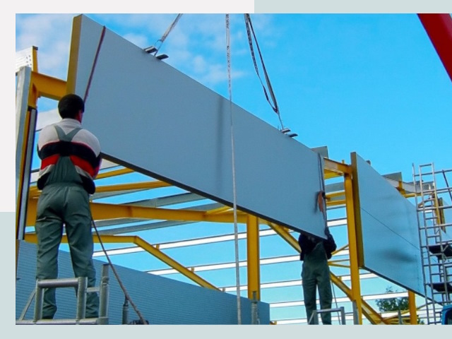 Монтаж сэндвич-панелей в Петропавловске-Камчатском от 622 руб.